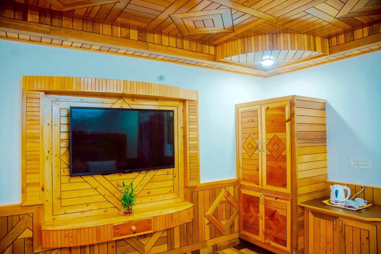 Hotel Rishi Palace - Manali (Himachal Pradesh), Manali